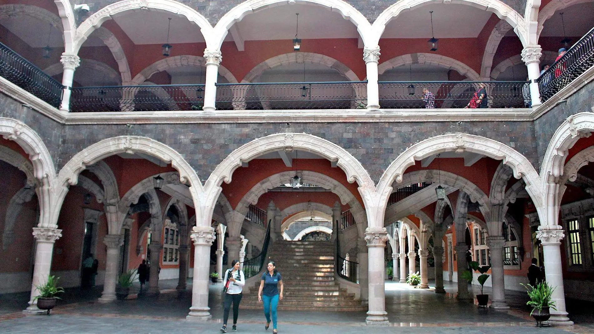 interior palacio de gobierno estatal